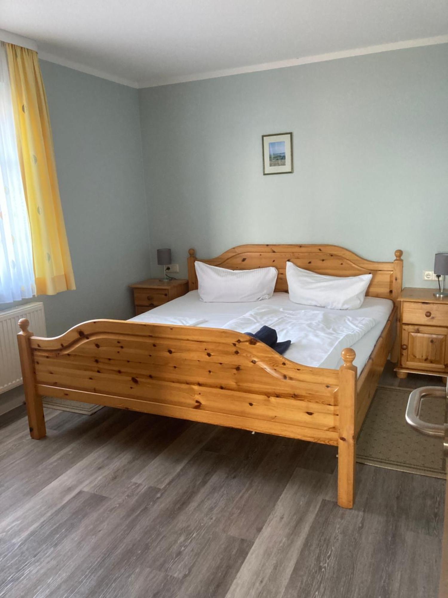 Lindenhof Apartment *